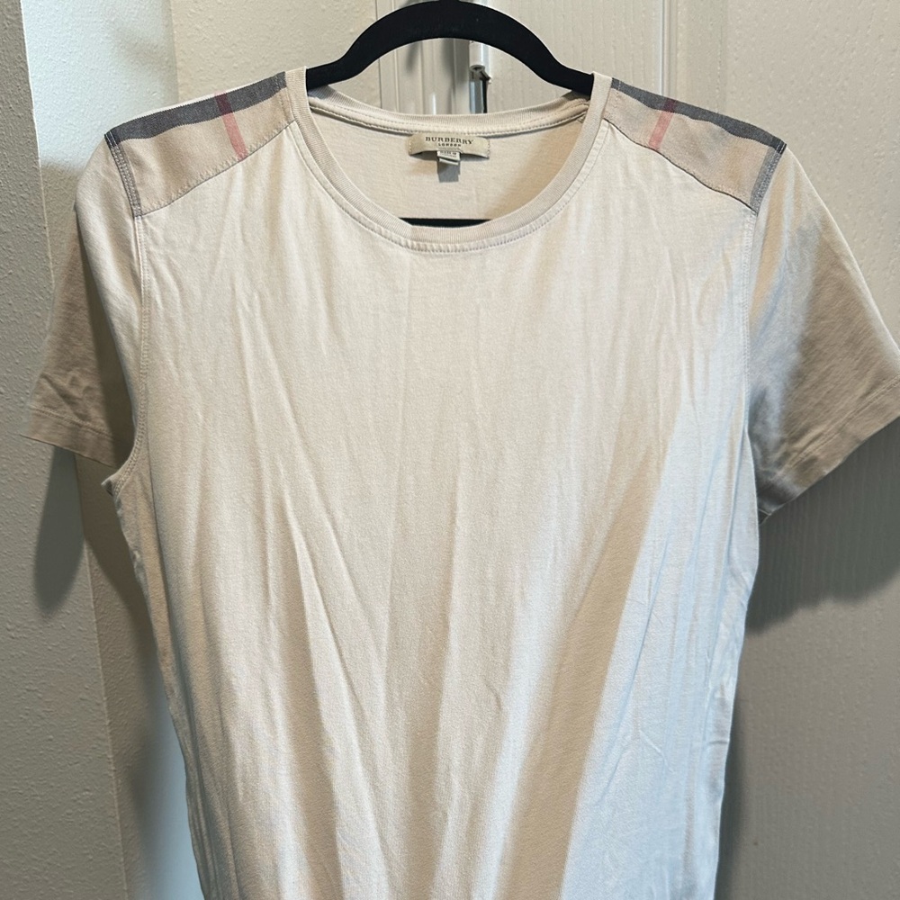 Designer Burberry White T-Shirt Size Small or Medium